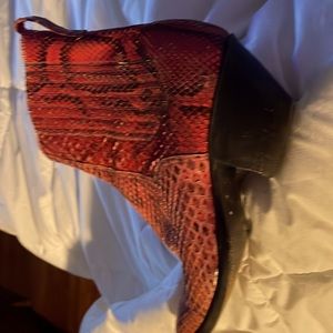 Amazonas Vintage pink snake cowboy boots
